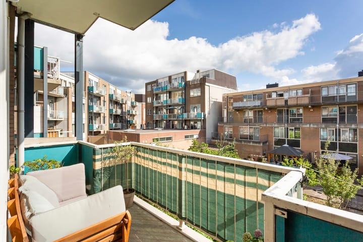 Foto 16 van Oranjeboomstraat 252-B