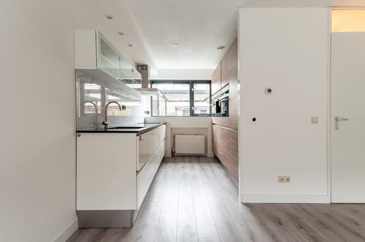 Foto 2 van Lastdragerstraat 58