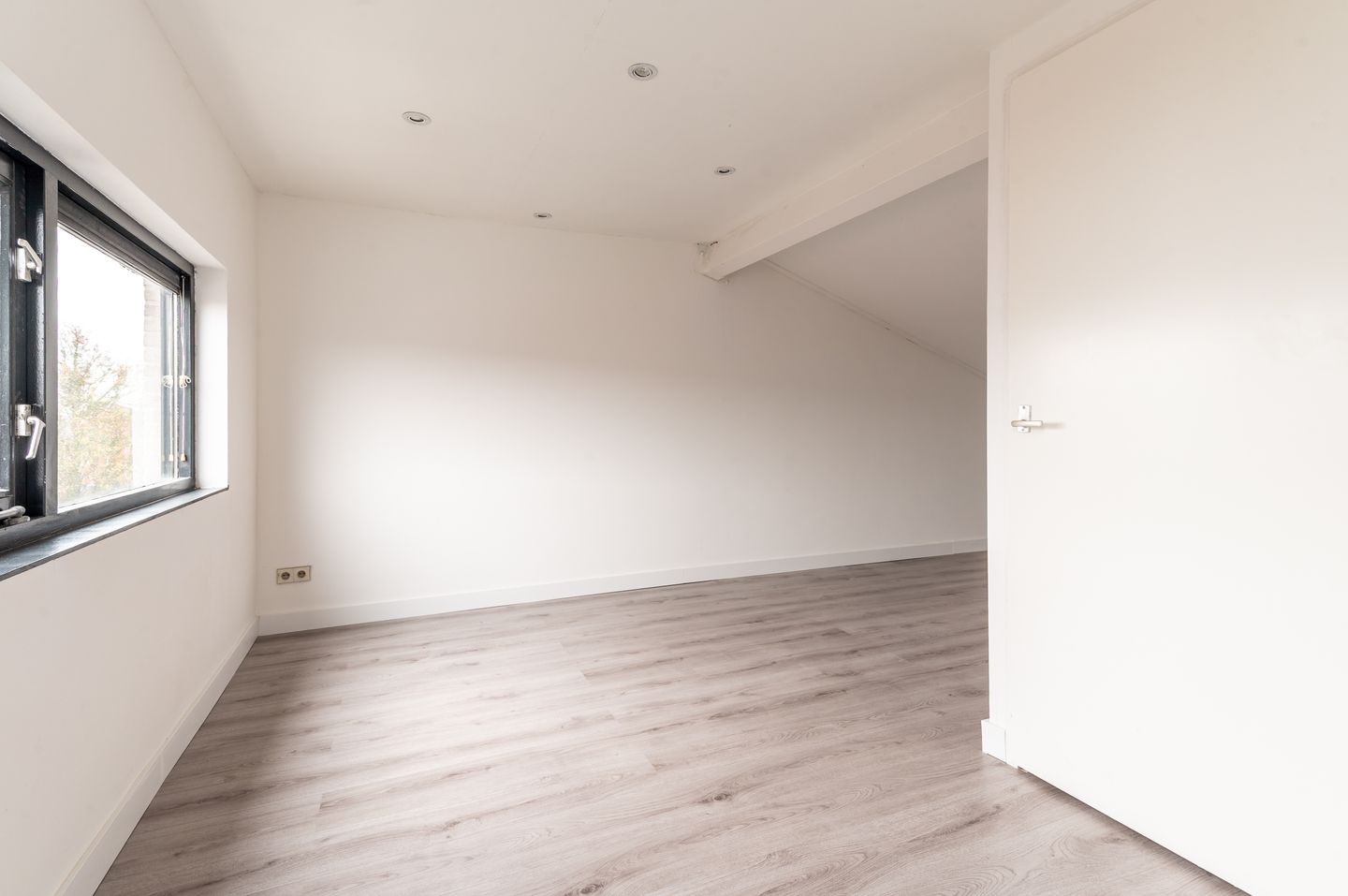 Foto 25 van Lastdragerstraat 58