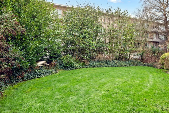 Foto 29 van Laurens Reaellaan 8-I