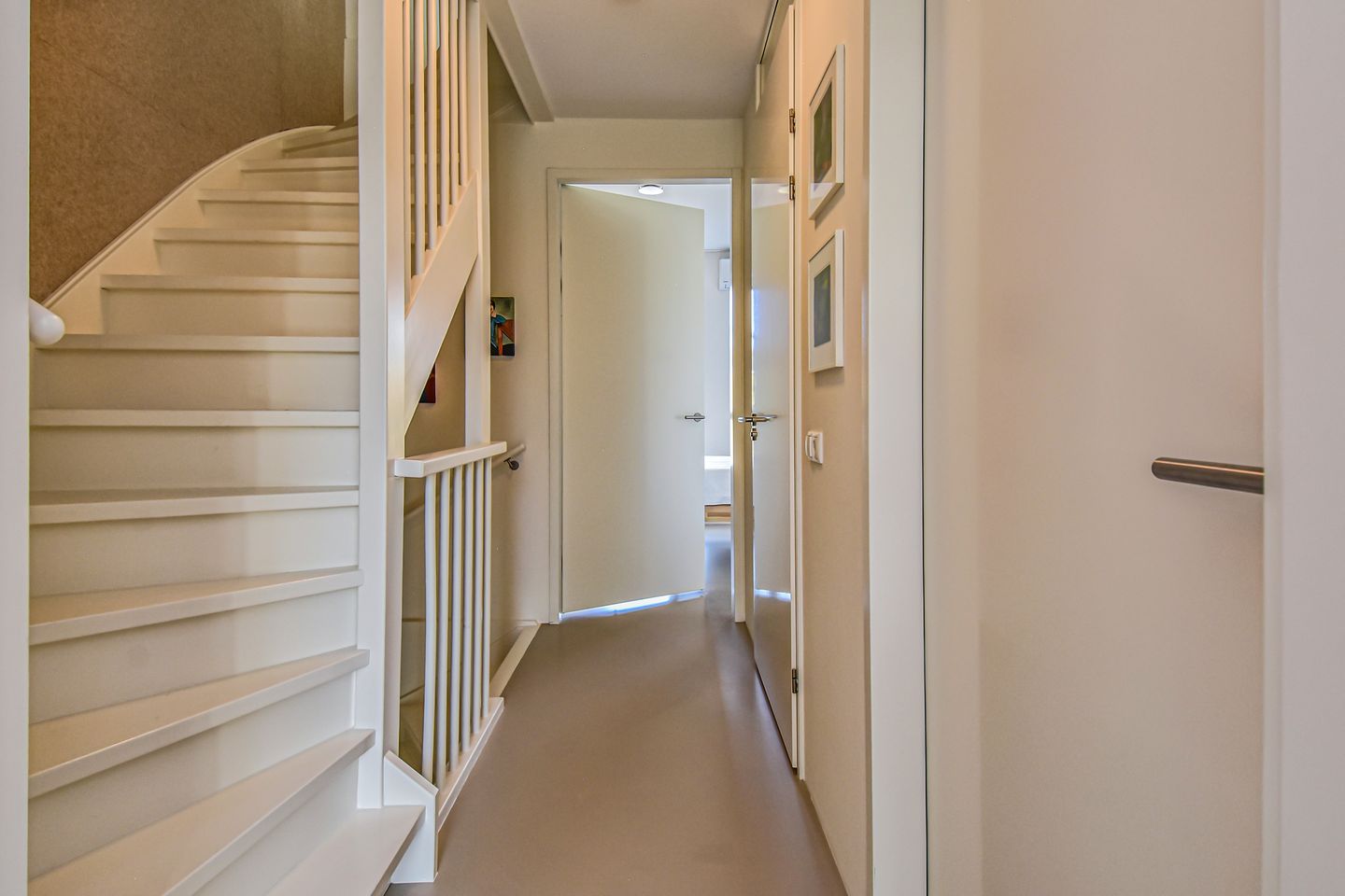 Foto 34 van Noord West Buitensingel 63