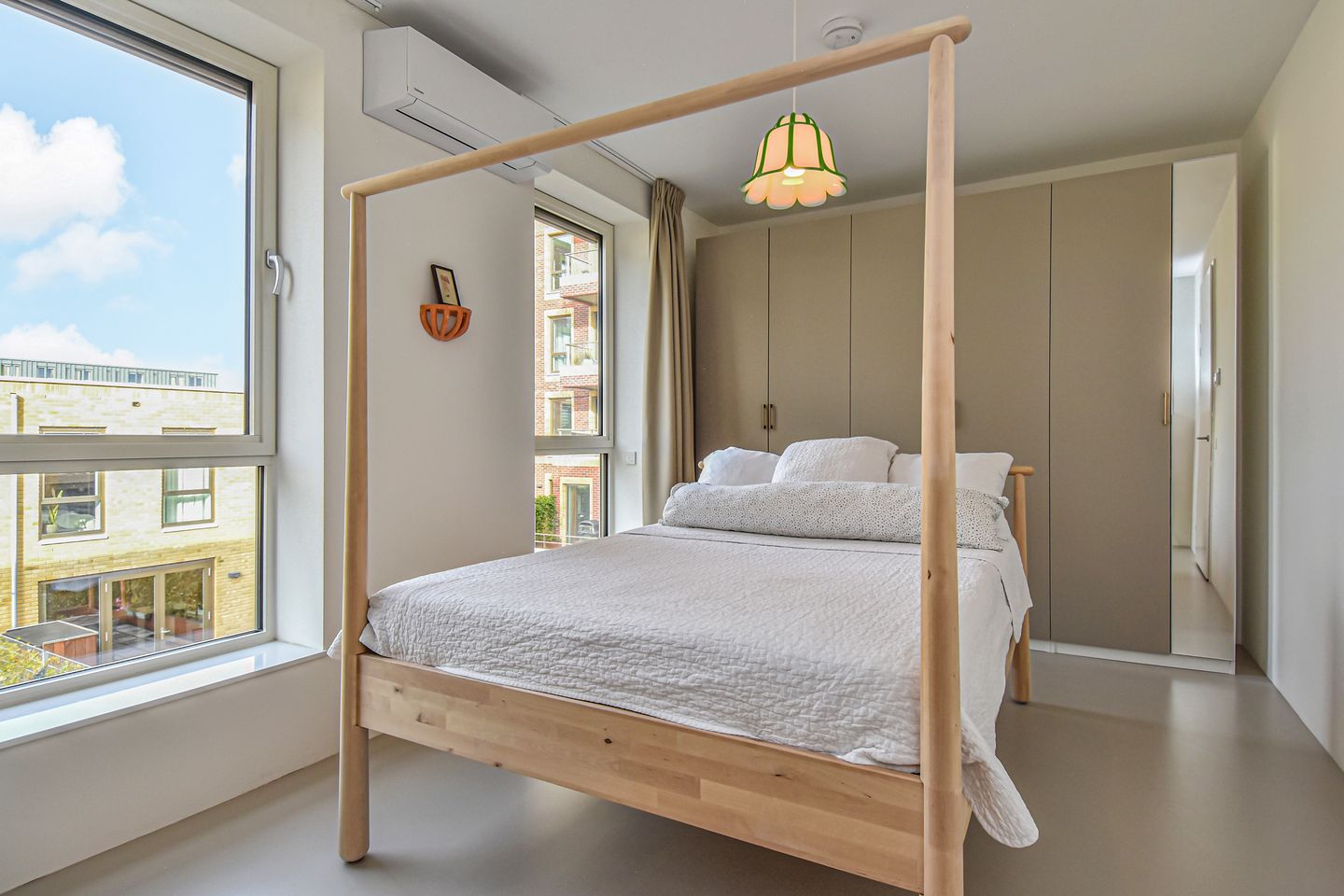 Foto 35 van Noord West Buitensingel 63