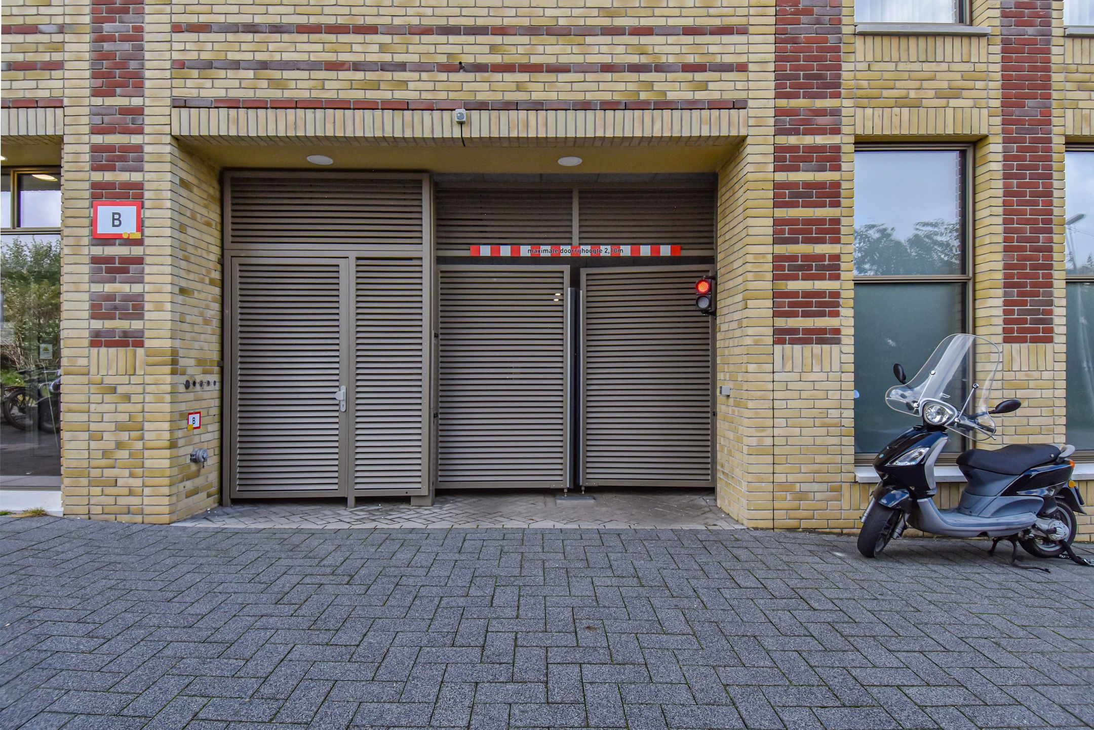 Foto 57 van Noord West Buitensingel 63