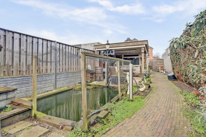 Foto 47 van Benedenrijweg 177