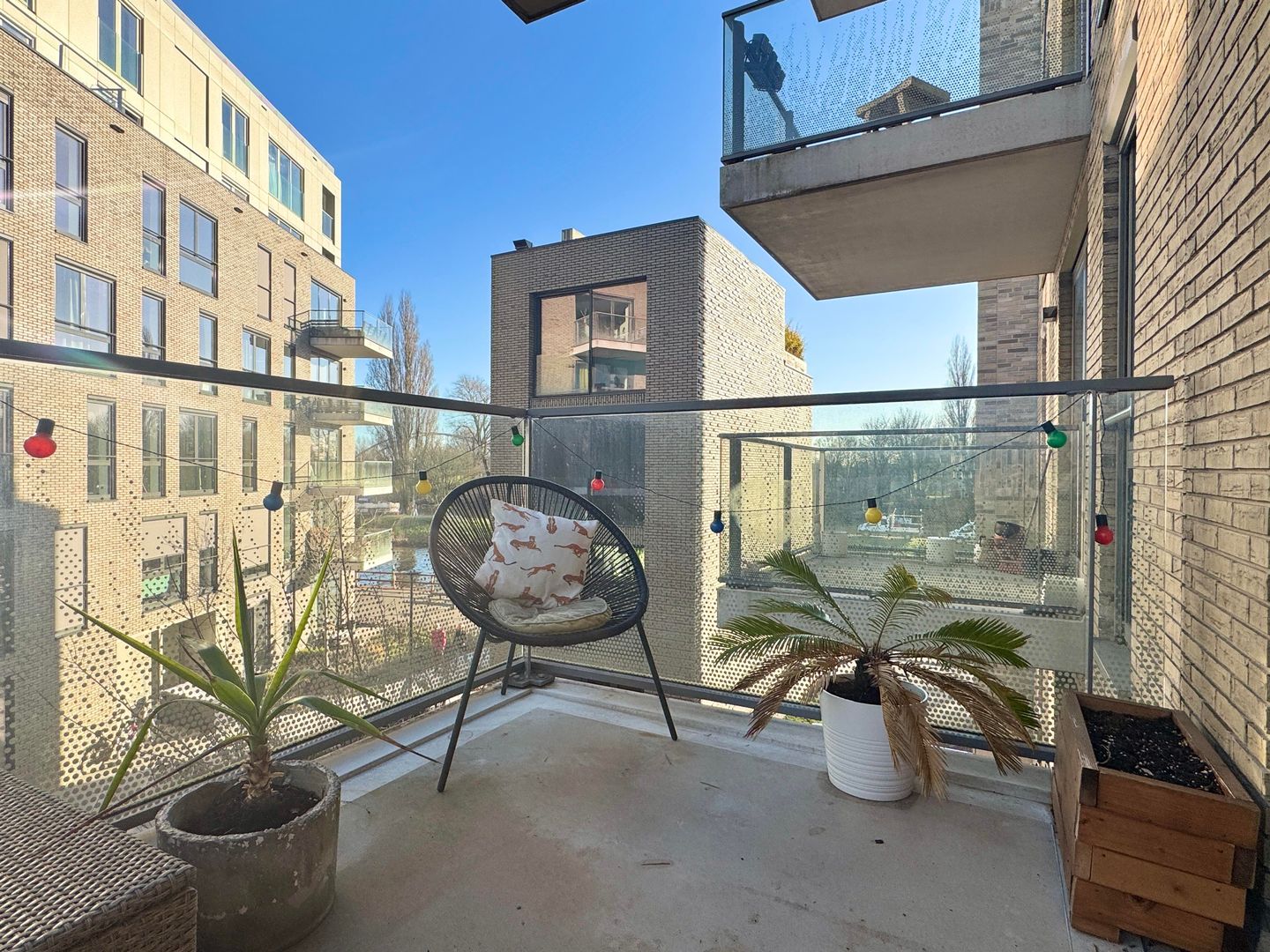 Foto 20 van Nieuwevaartweg 13