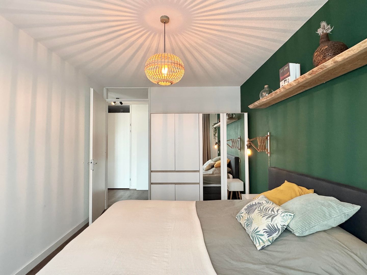 Foto 14 van Nieuwevaartweg 13