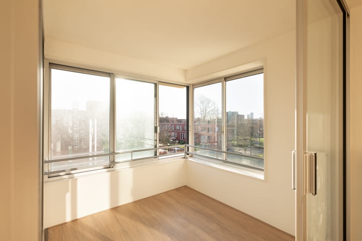 Foto 7 van Efua Sutherlandstraat 51