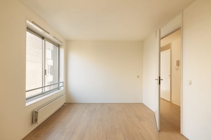 Foto 18 van Efua Sutherlandstraat 51