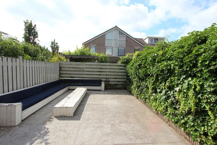 Foto 9 van Alban Bergstraat 25