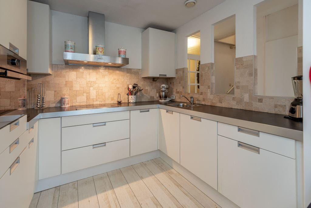 Foto 10 van Alban Bergstraat 25