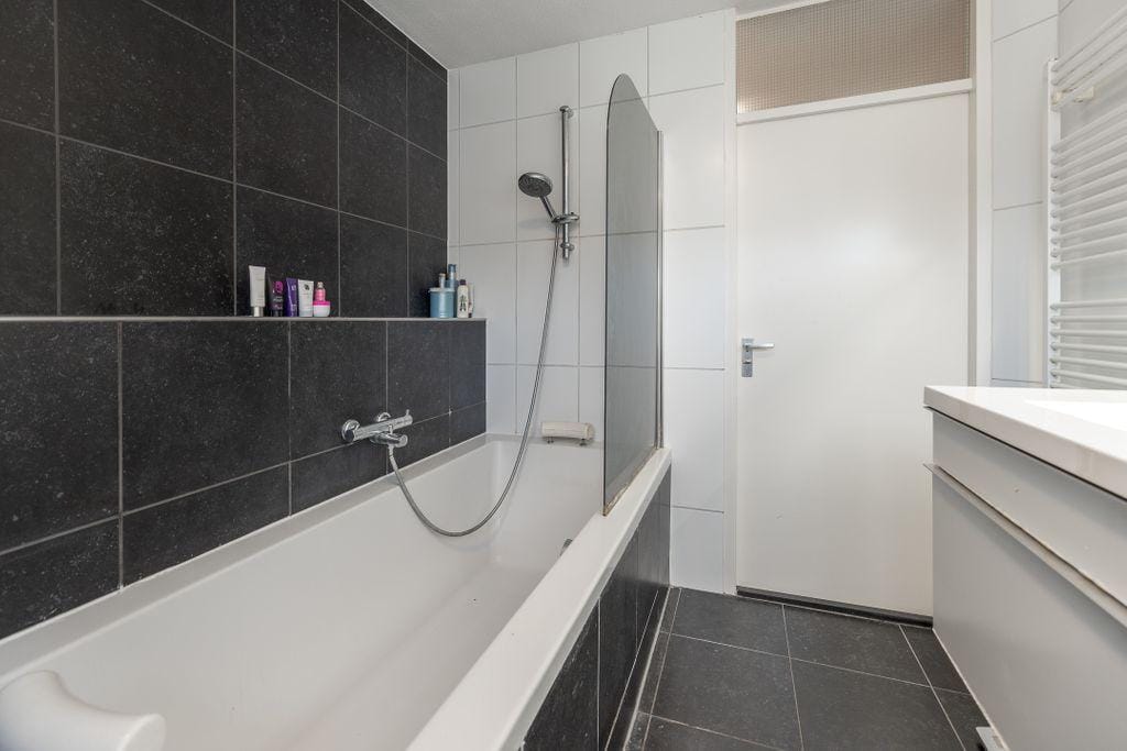 Foto 17 van Alban Bergstraat 25