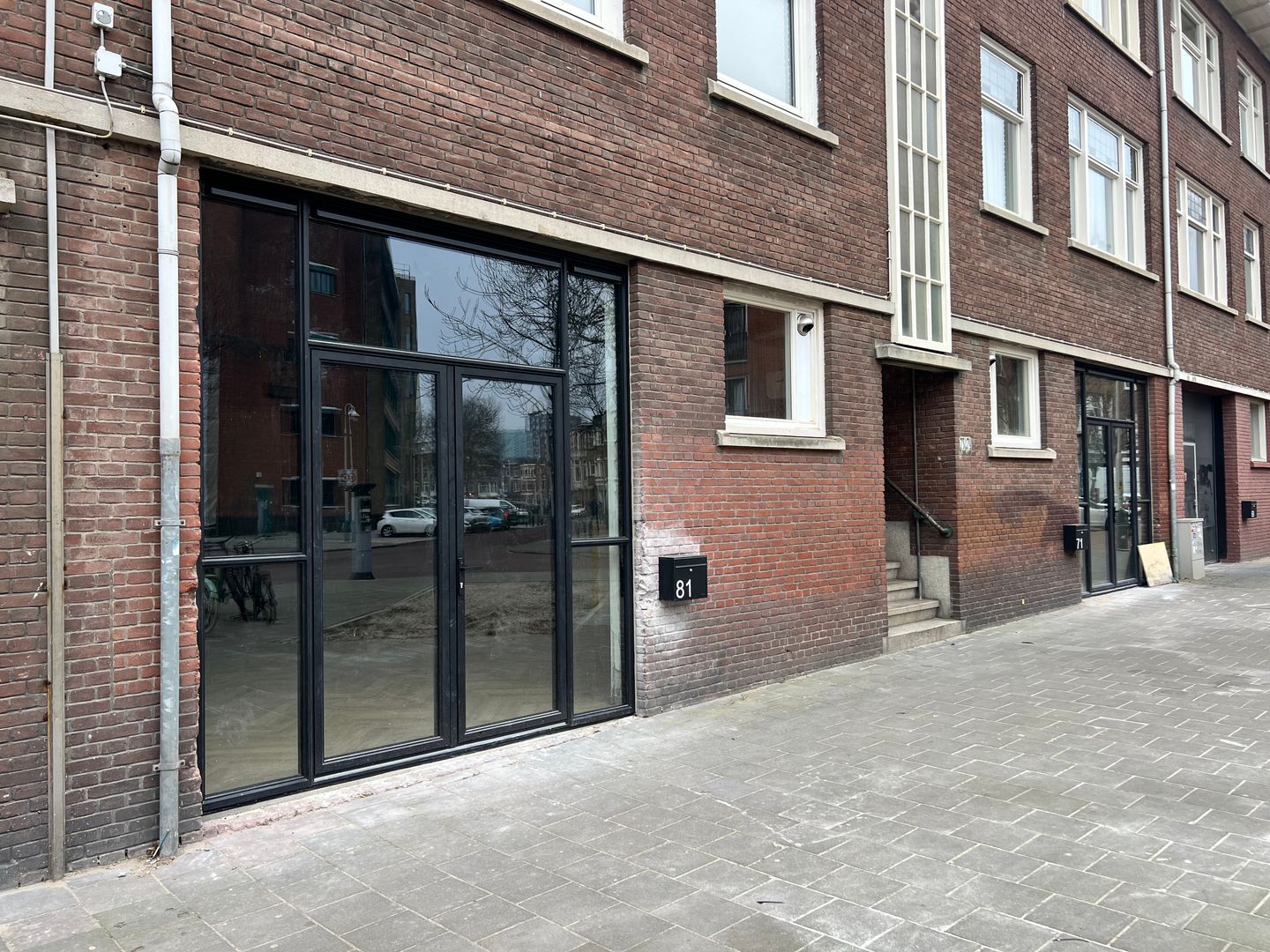 Bekijk foto 2 van Scheepmakersstraat 81