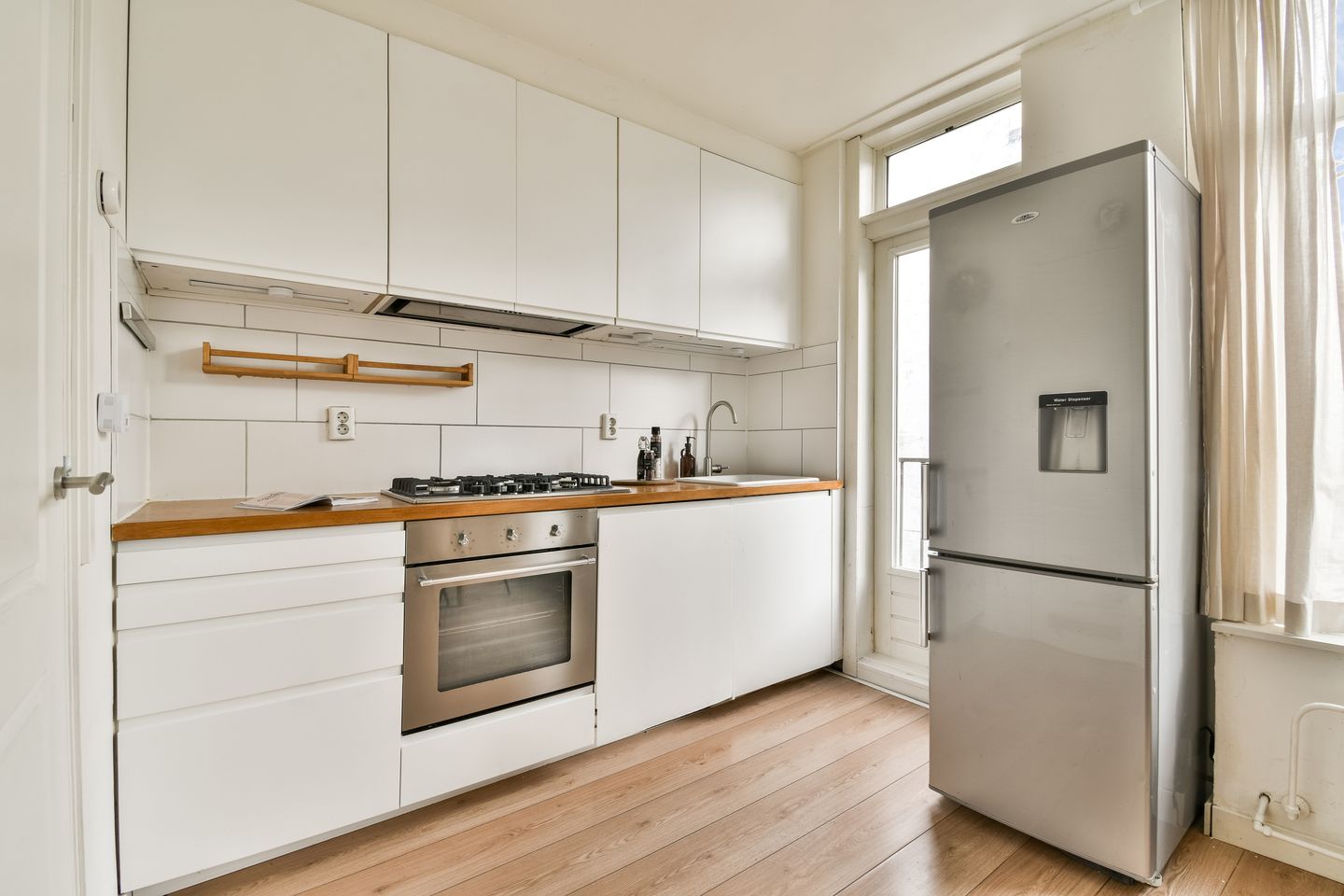 Photo 10 of Jan Pieter Heijestraat 147-3