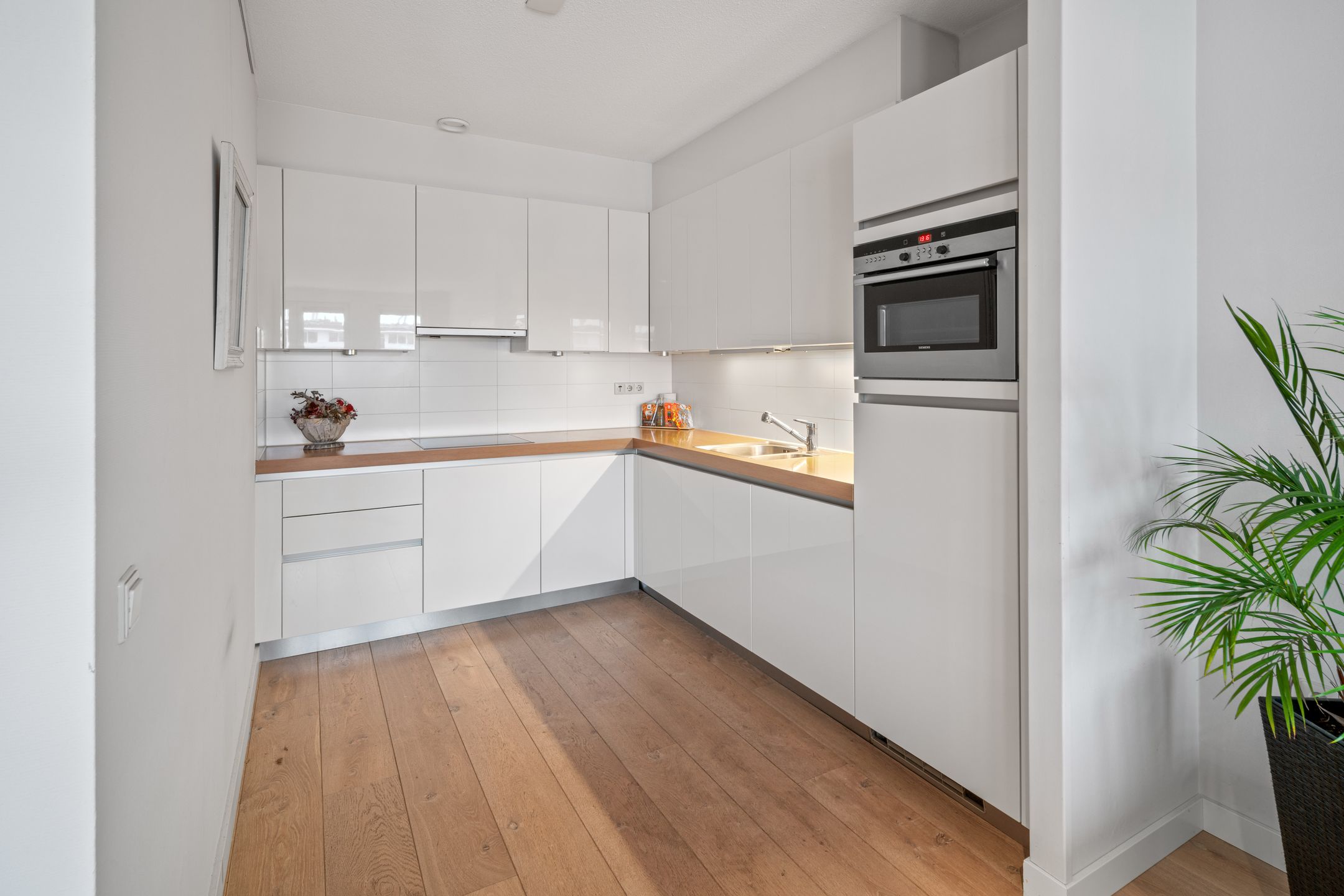 Photo 6 of Tussen de Markten 45