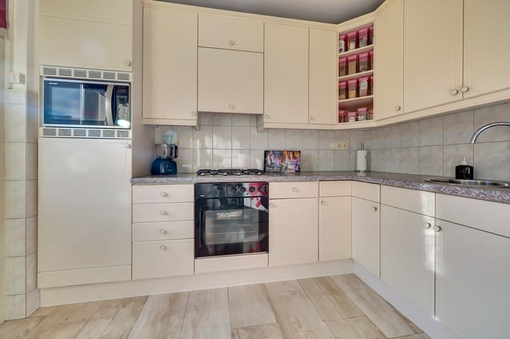 Foto 12 van Nobellaan 7