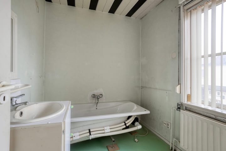 Foto 24 van Wethouder Broersstraat 22