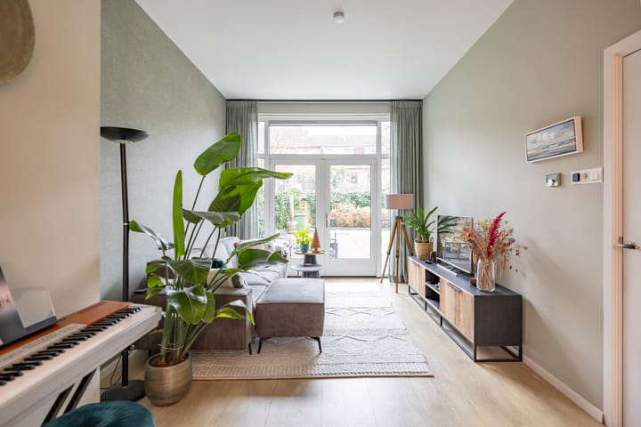 Foto 10 van Helper Brink 21