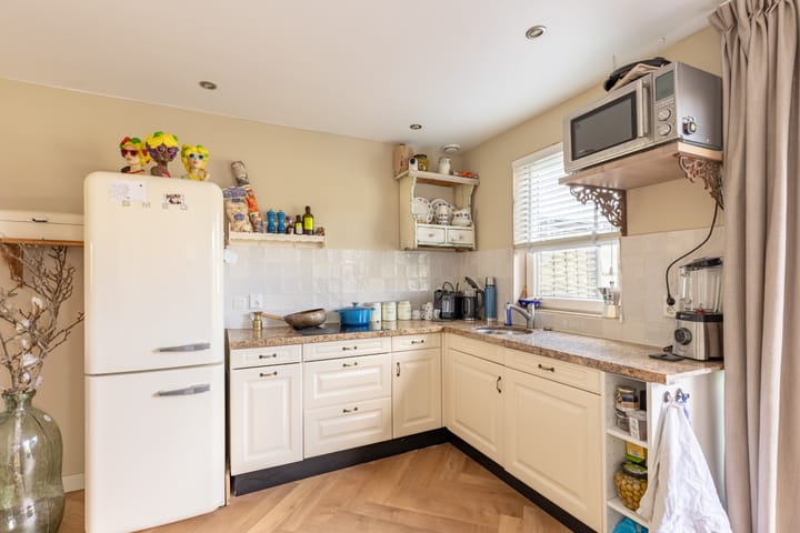 Foto 15 van Nauerna 4-B