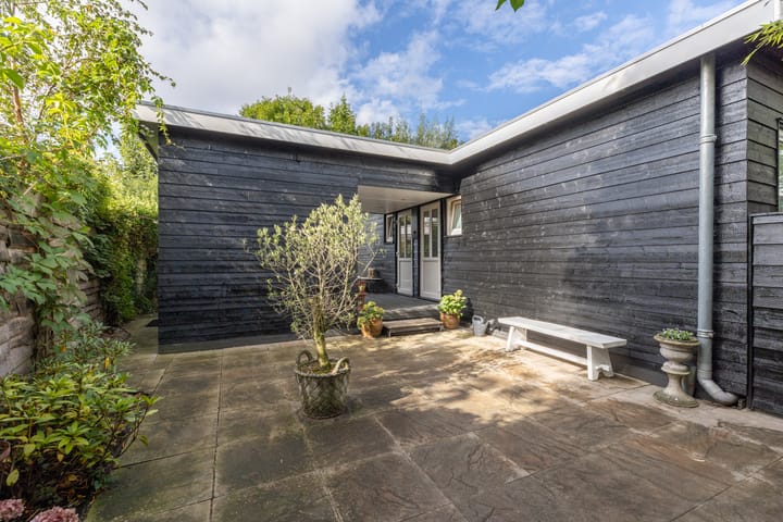 Foto 24 van Nauerna 4-B