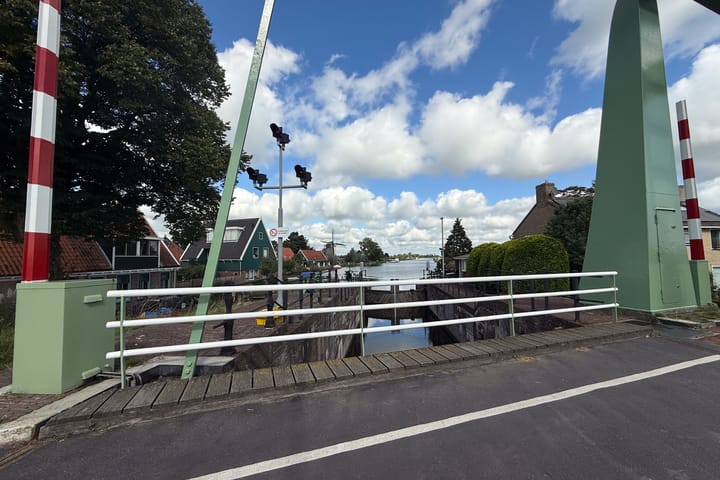 Foto 32 van Nauerna 4-B