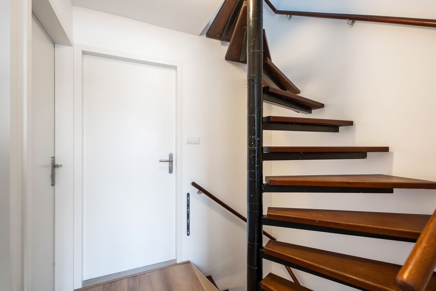 Photo 20 of Albert Einsteinweg 10