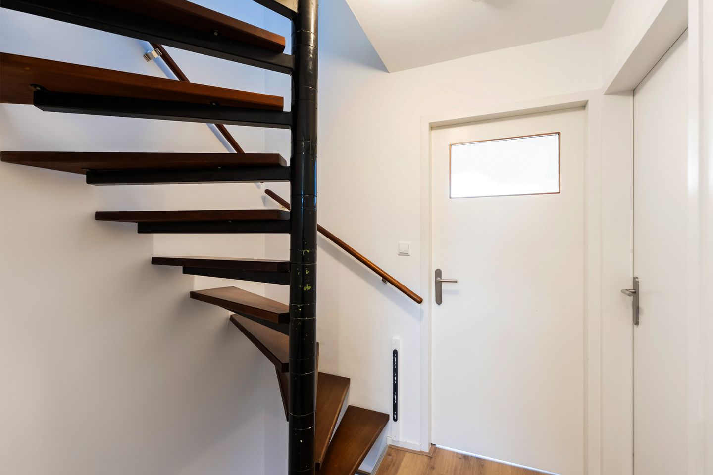 Photo 34 of Albert Einsteinweg 10