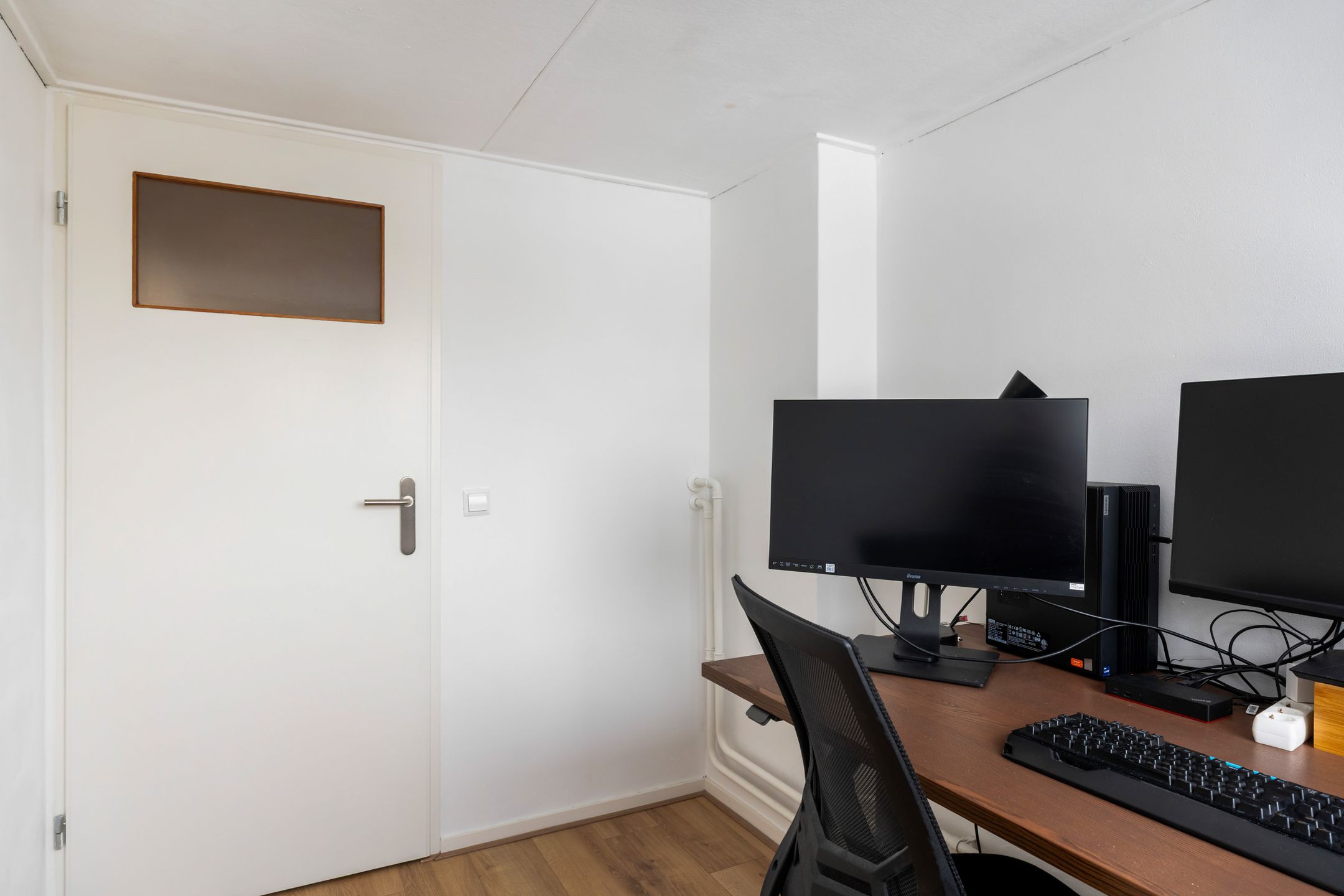 Photo 36 of Albert Einsteinweg 10