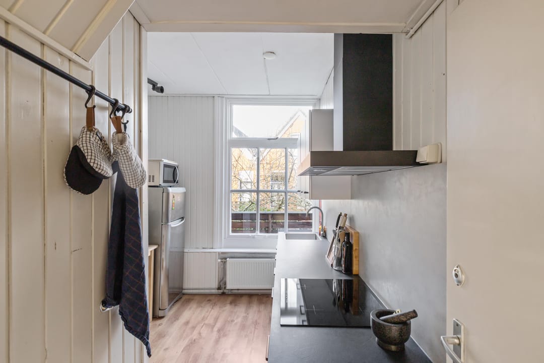 Photo 13 of Jan Goeverneurstraat 14-A