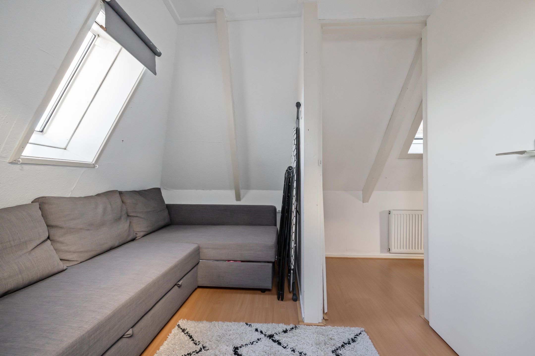 Photo 18 of Jan Goeverneurstraat 14-A