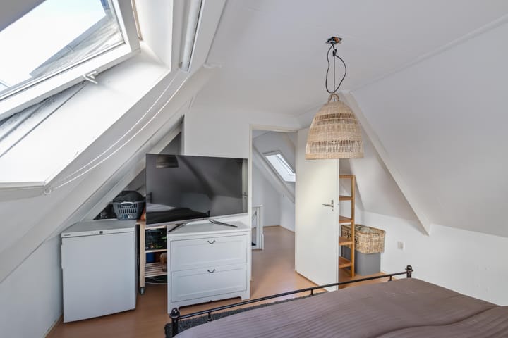 Foto 21 van Jan Goeverneurstraat 14-A