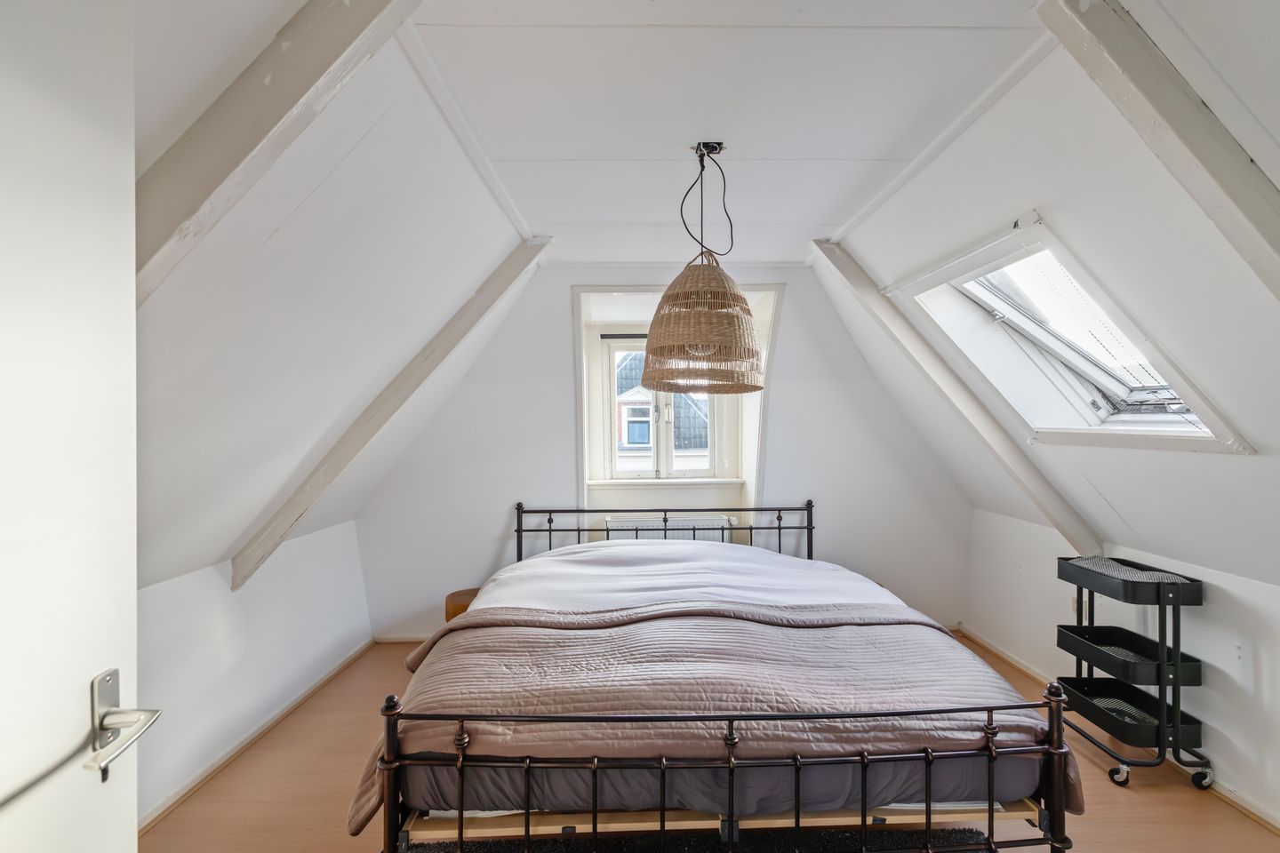 Photo 20 of Jan Goeverneurstraat 14-A