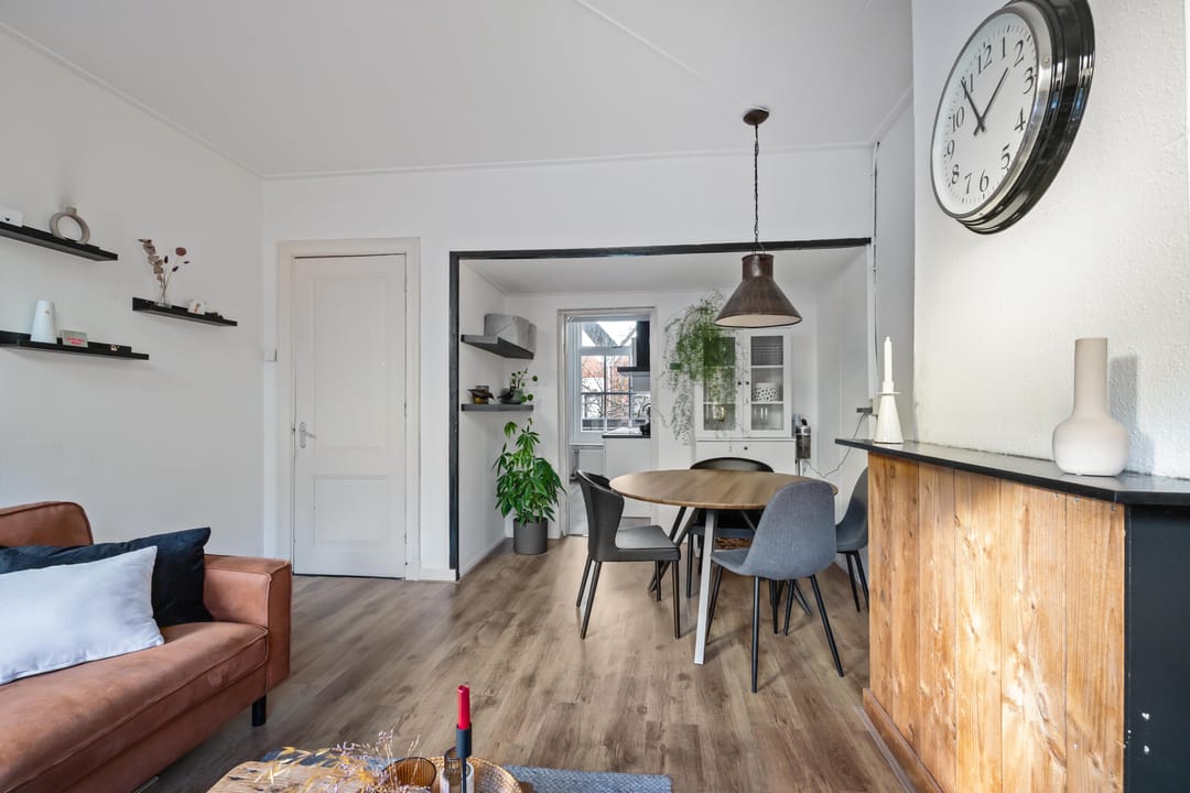 Photo 2 of Jan Goeverneurstraat 14-A