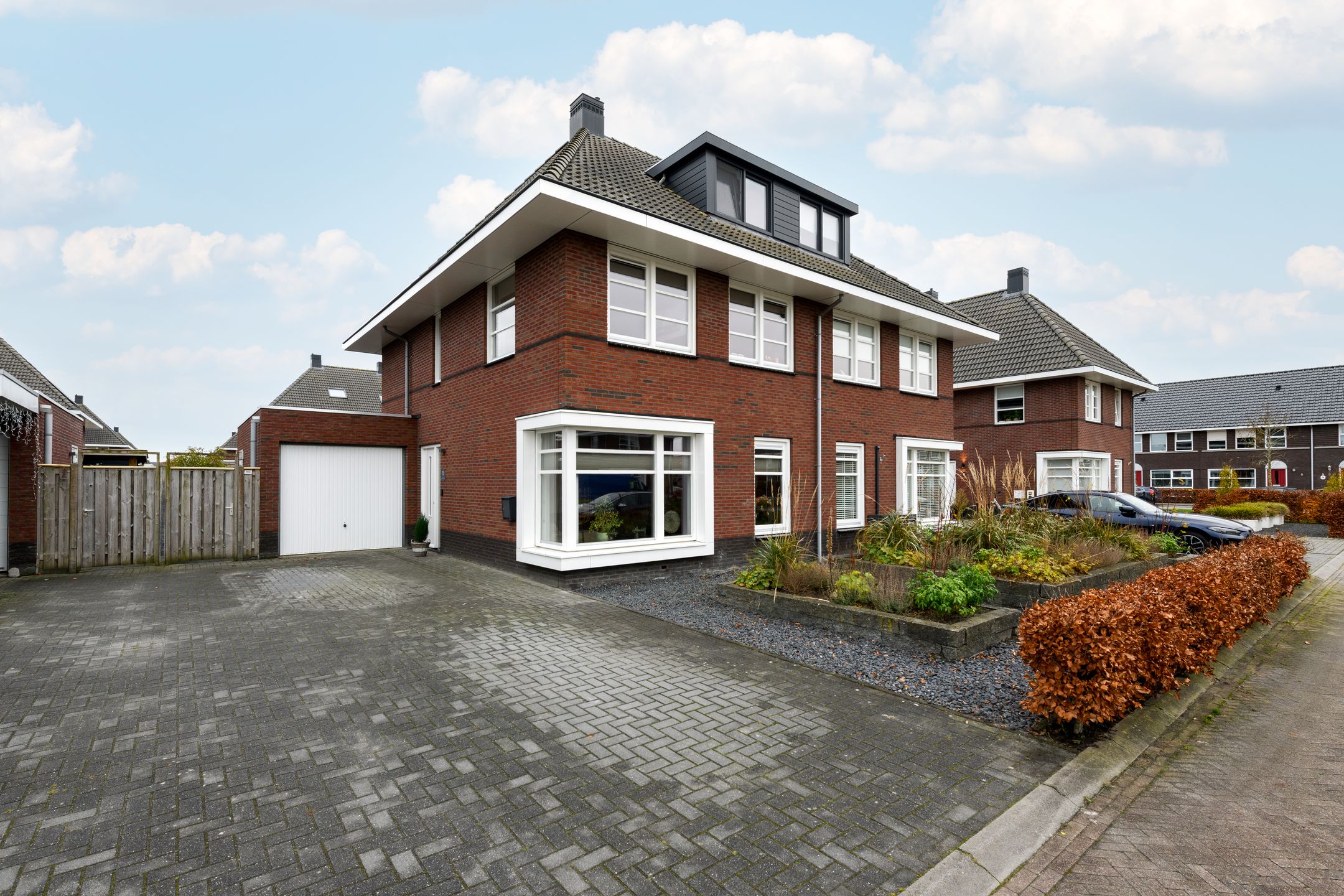 Buying a house in The Netherlands., Dagpauwoog 15