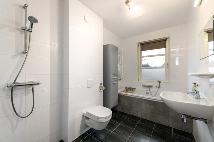 Foto 24 van Dagpauwoog 15