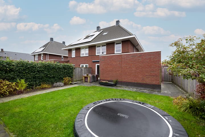 Foto 33 van Dagpauwoog 15