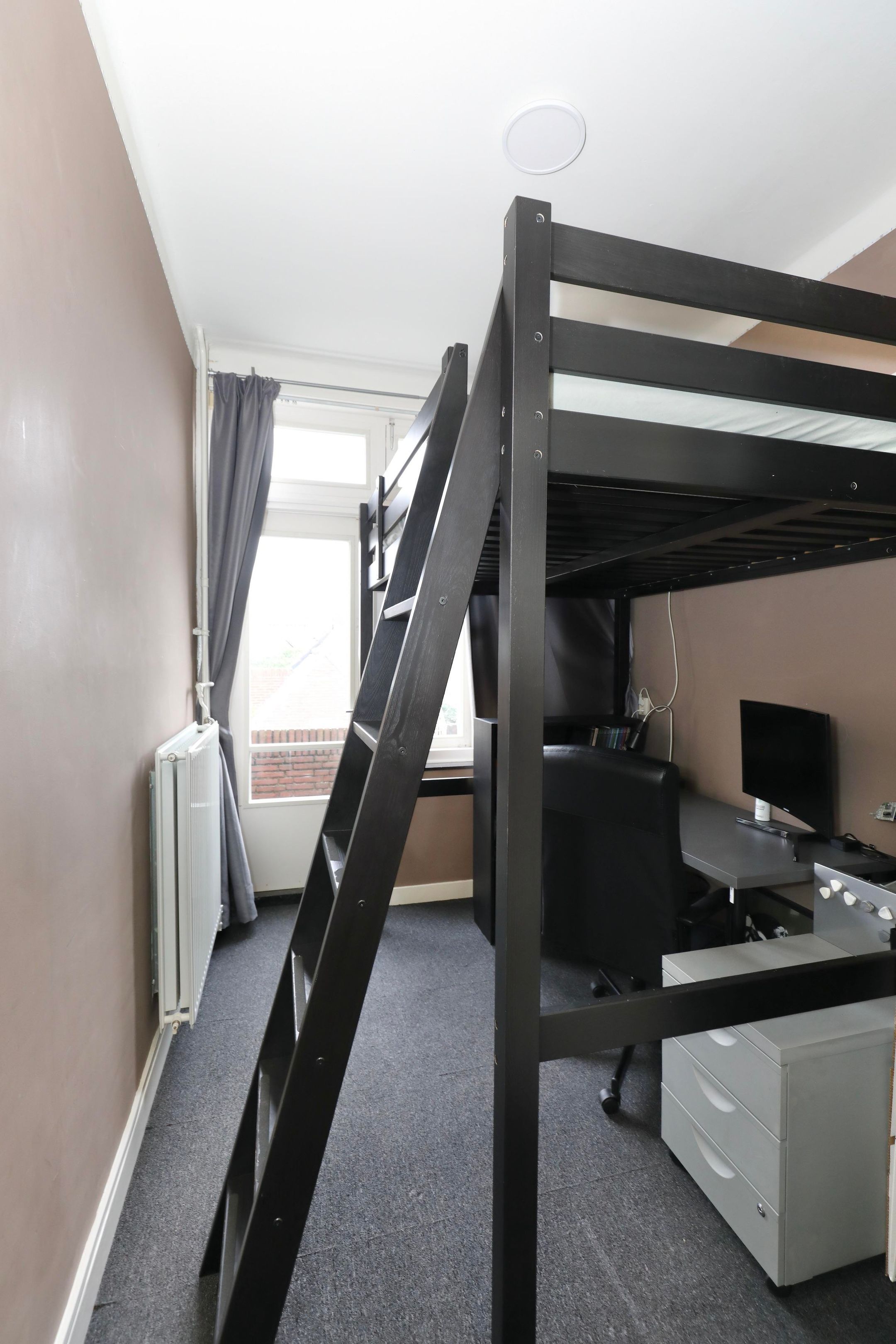 Photo 18 of Oliemolenstraat 31