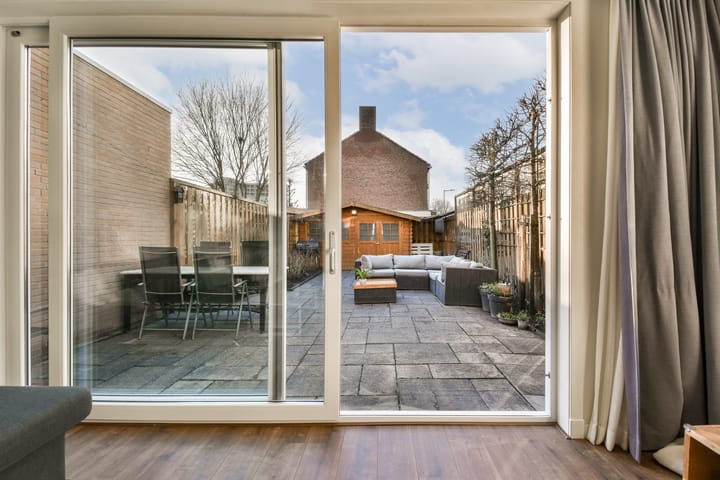 Photo 9 of Piet Wiedijkstraat 4