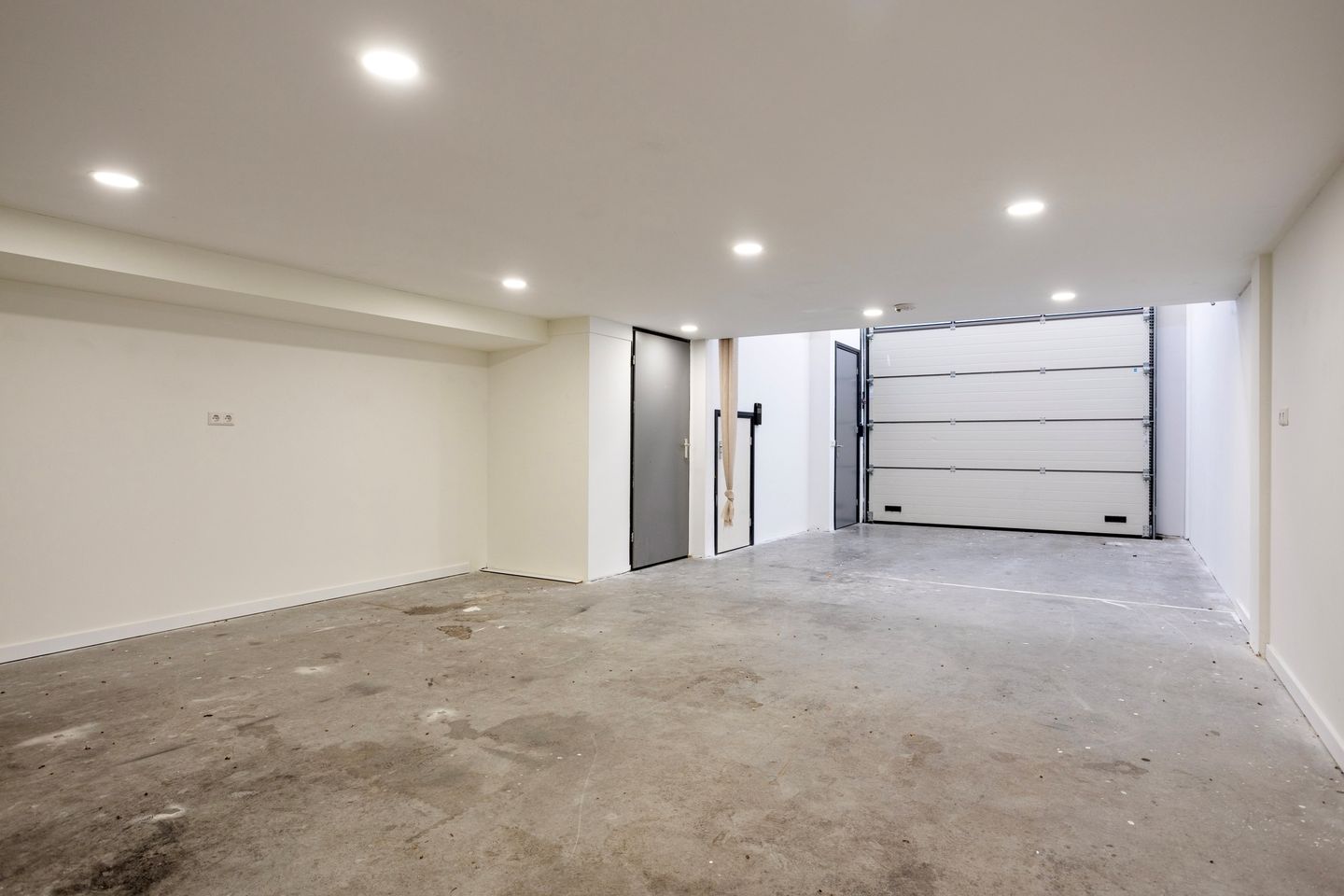 View photo 4 of Tokyostraat 17-B