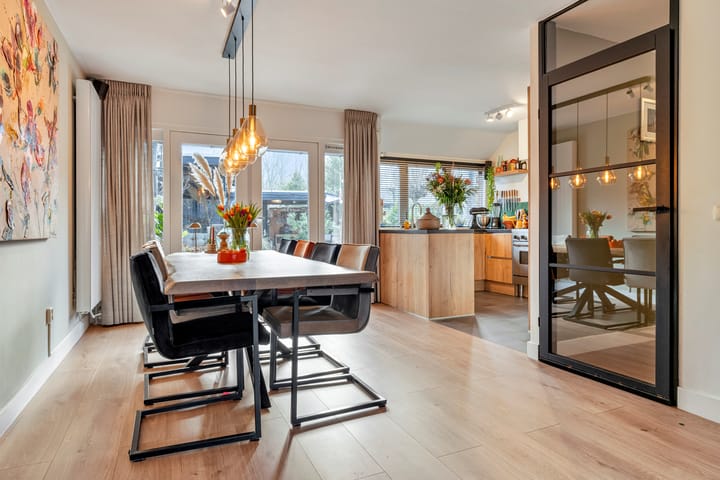 Foto 14 van Baronielaan 95