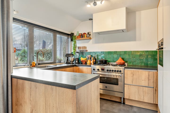 Foto 17 van Baronielaan 95