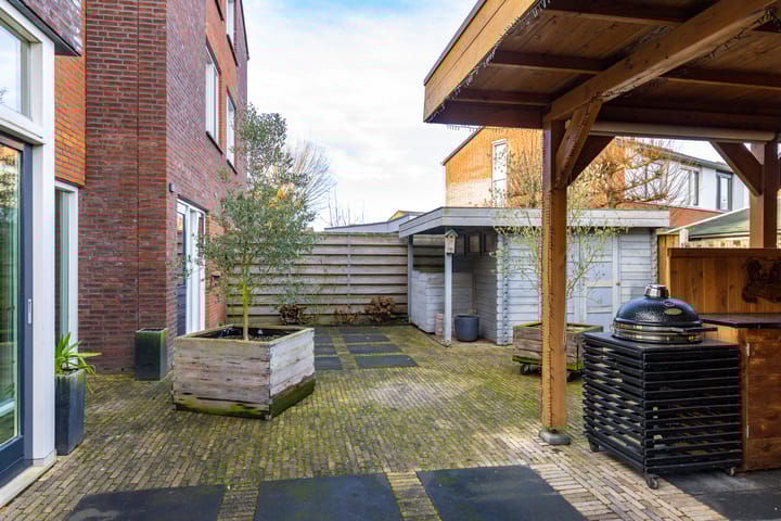 Foto 69 van De Lede 24