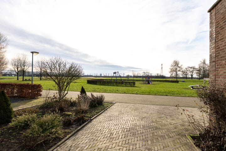 Foto 76 van De Lede 24