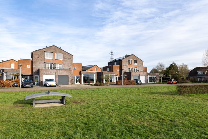 Foto 80 van De Lede 24