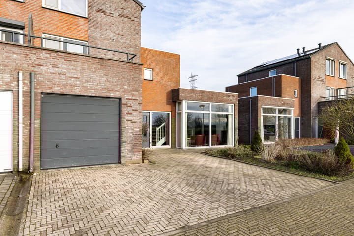 Foto 77 van De Lede 24