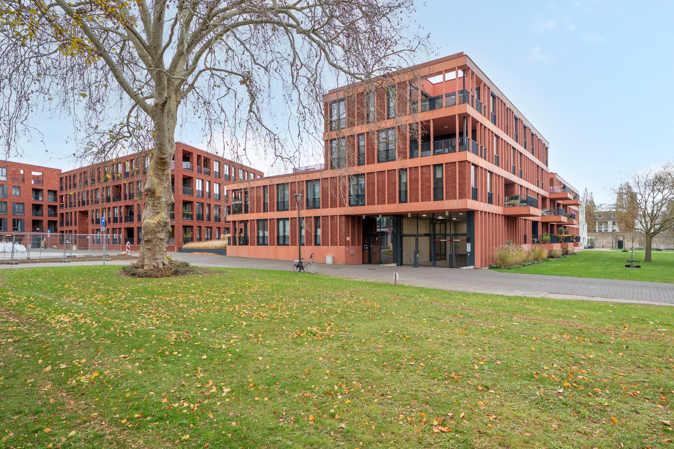 Marketplantsoen Polverpark  false