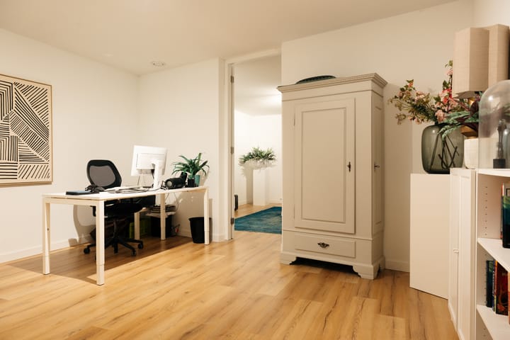 Photo 48 of Amalialaan 27