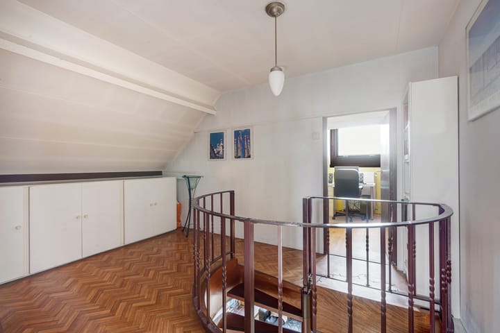 Foto 41 van Van Galenstraat 60-A