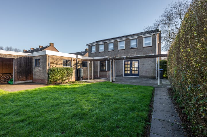 Foto 40 van Meekrapstraat 1