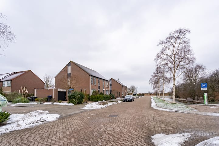 Foto 28 van Uranusweg 10