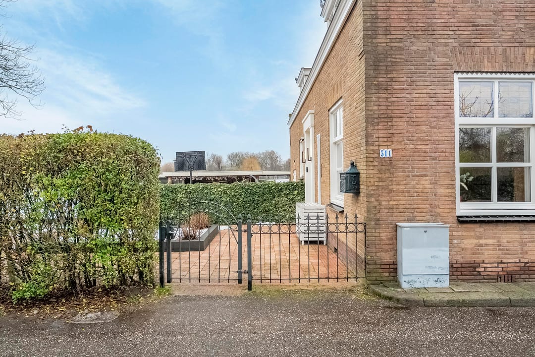 Foto 7 van Charloisse Lagedijk 511